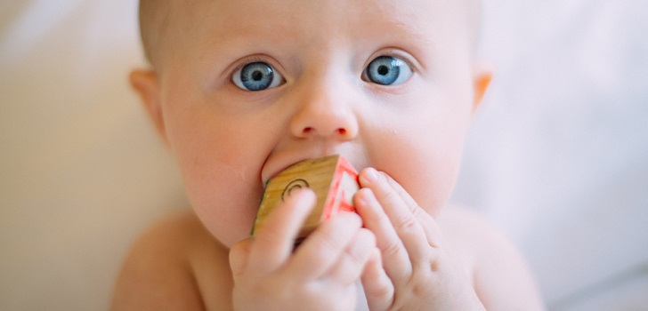 Bebé de ojos azules. Baleares frente a Zamora: cara y cruz de la demografía española